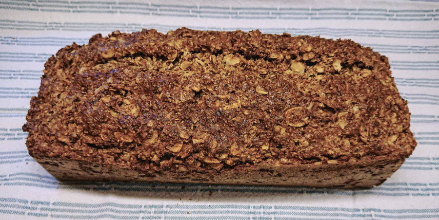 Haselnussbrot getreidefrei, glutenfrei - Eiweißbrot II - Vegetarische ...