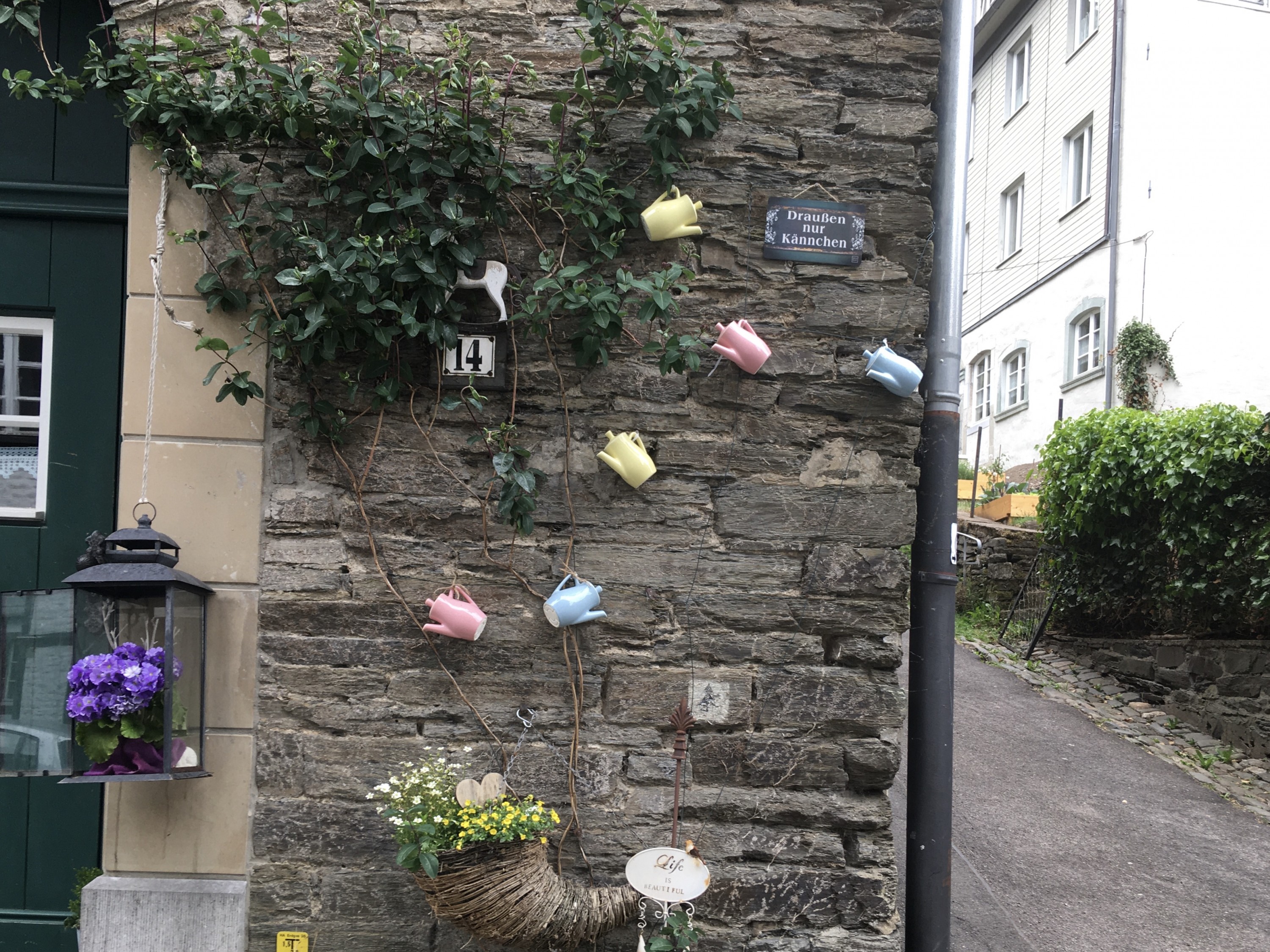 MONSCHAU