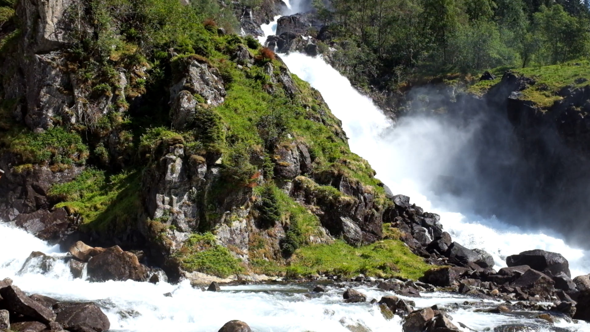 Norwegen 2018 - Wasserfall